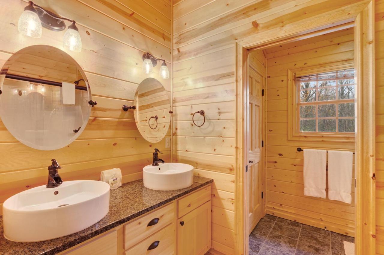 Kingfisher Cove Cabin 2 ساوغاتوك المظهر الخارجي الصورة
